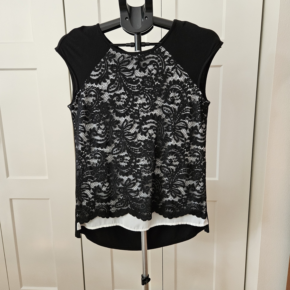 Chic Black Lace Women's Blouse